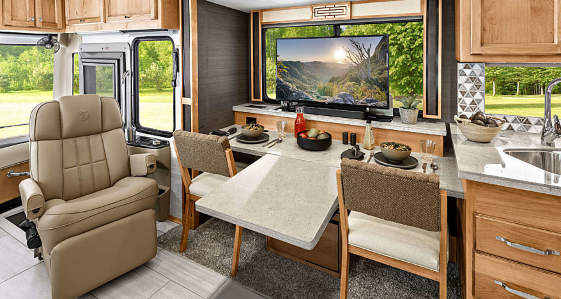 15 Different RVs With Dedicated Office Space - Getaway Couple