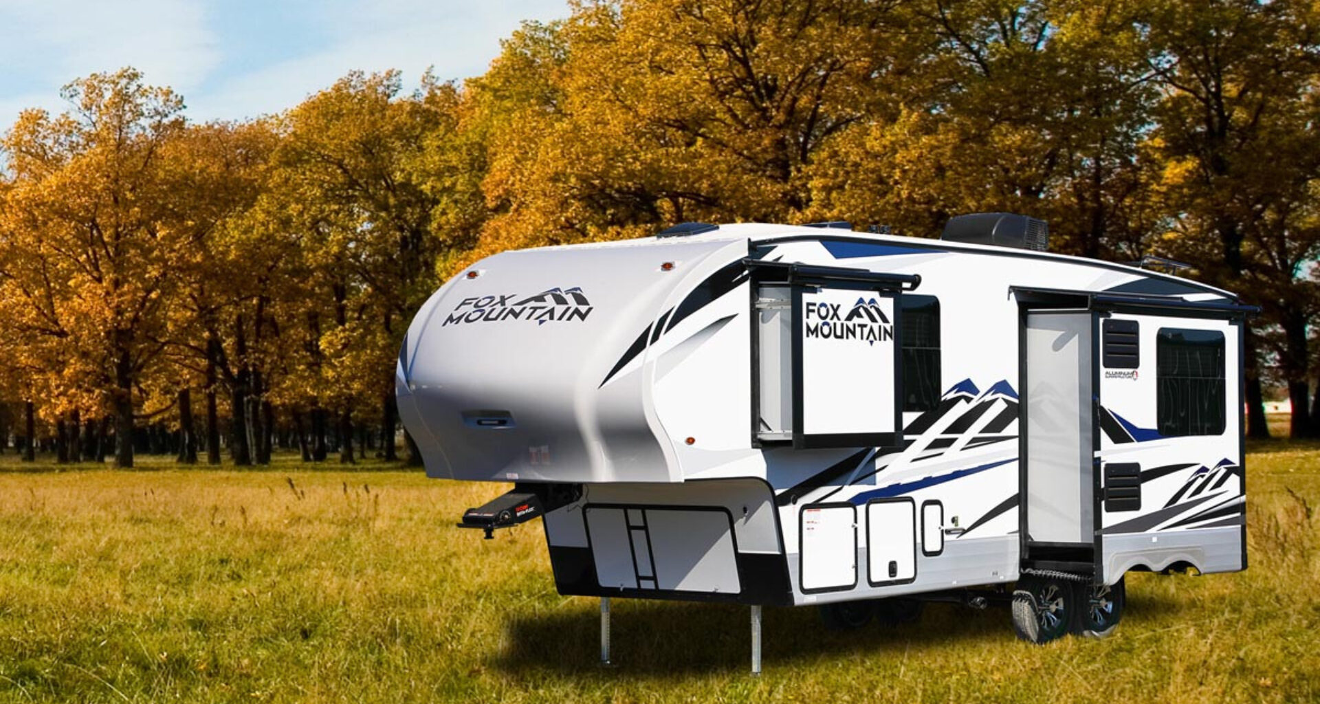 The Best Cold Weather RVs to Take on Winter - Getaway Couple