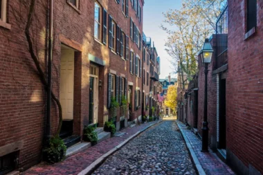 Acorn Street in Boston, Massachusetts