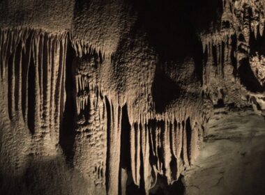 Stalactite rock formation in Mammoth Cave National Park.